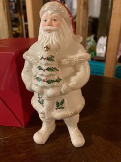 Lenox Santa - new in box