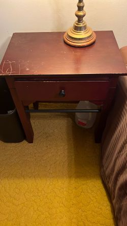 TWO FIVE DRAW CHESTS & TWO NIGHT STANDS