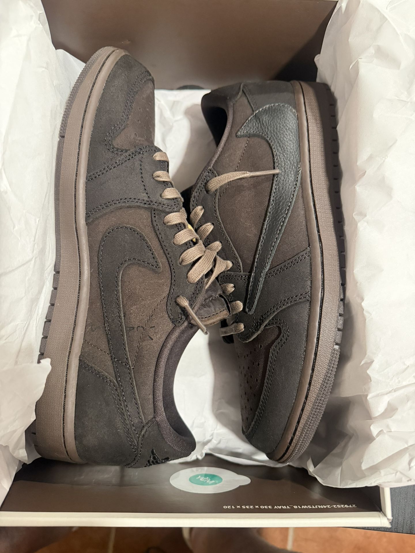 Jordan 1 Retro low Travis scott Velvet brown