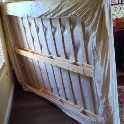 Boxspring - Free 
