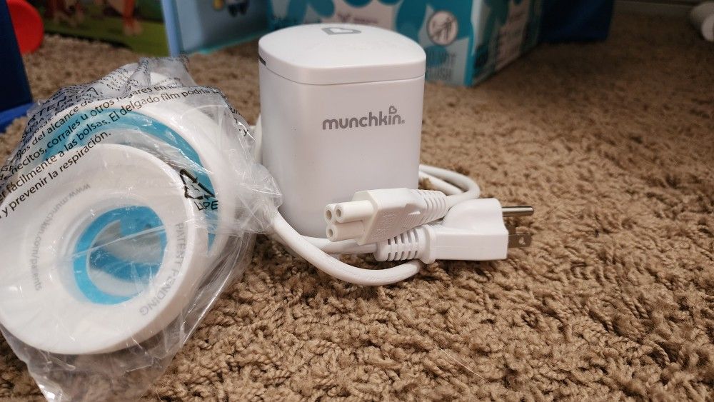 Munchkin Bottle Warmer