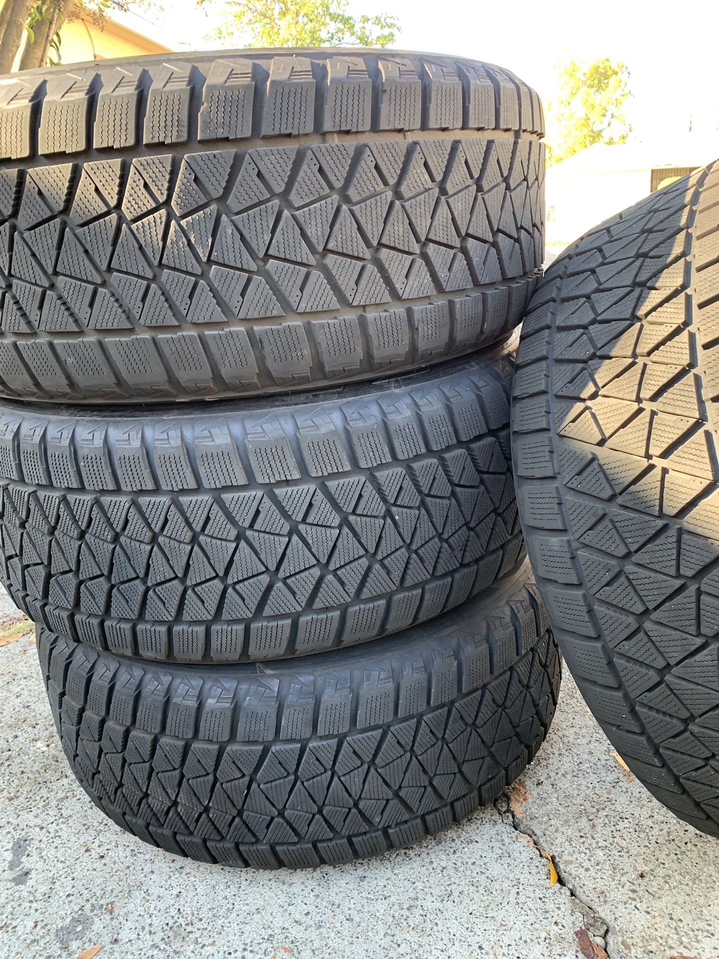 Winter Tires(set 4 tires Fit The Mercedes GL, GLS) Bridgestone Blizzak 275/55R19