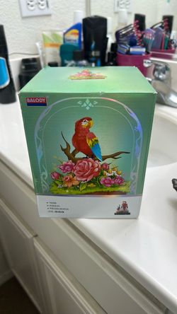 Colored Parrot Blocks