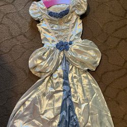Kids Disney Princess Cinderella costume Size 7/8 