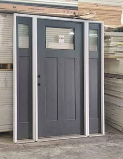 Storm-ready impact windows.
Custom fit. Competitive pricing.
