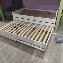 Twin Over Twin Daybed 