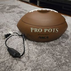Pro POTS 1.5 Qt Football Slow Cooker