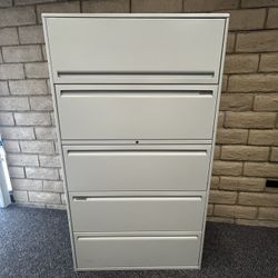 Heavy-Duty 4-Drawer Lateral Metal File Cabinet – Off-White/Beige – Good Condition!