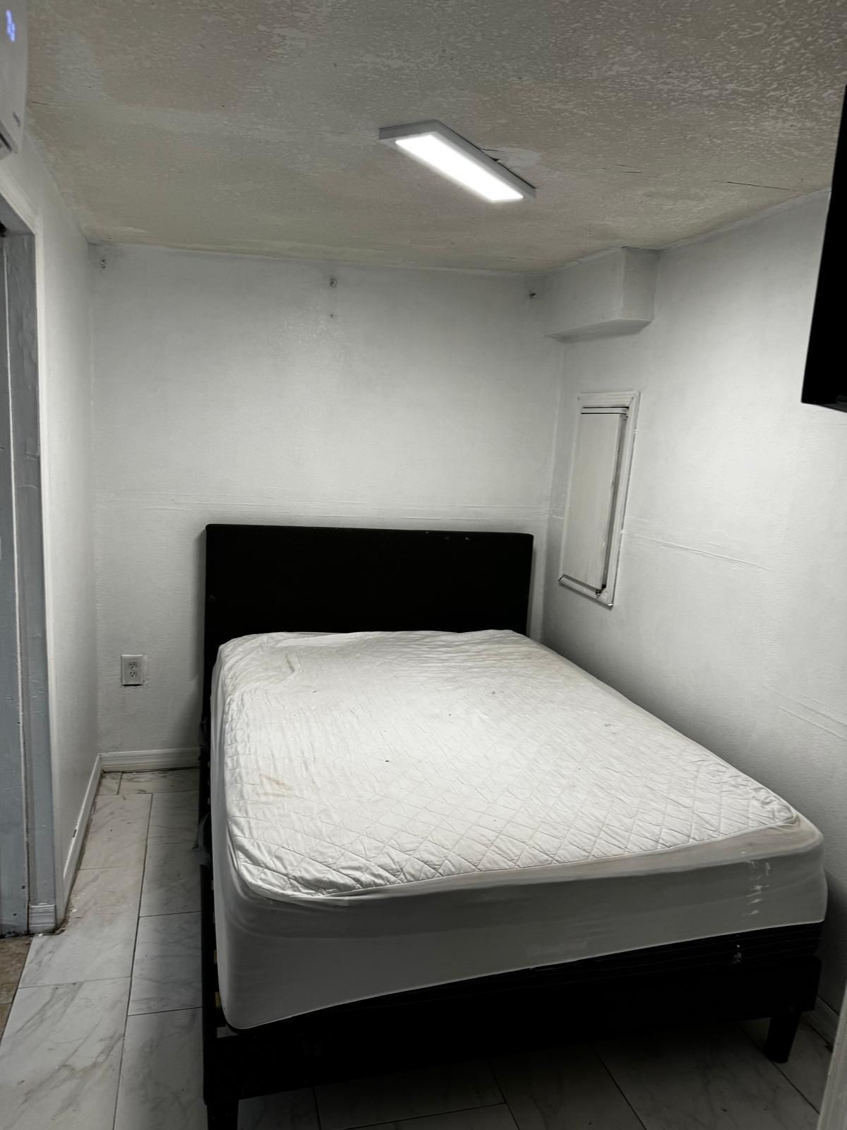 Studio Efficiency Room