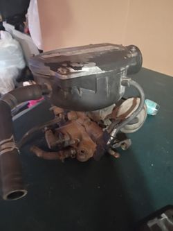 Used Carburetor with Air Cleaner Assembly