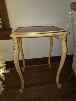 End table