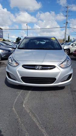 Hyundai accent