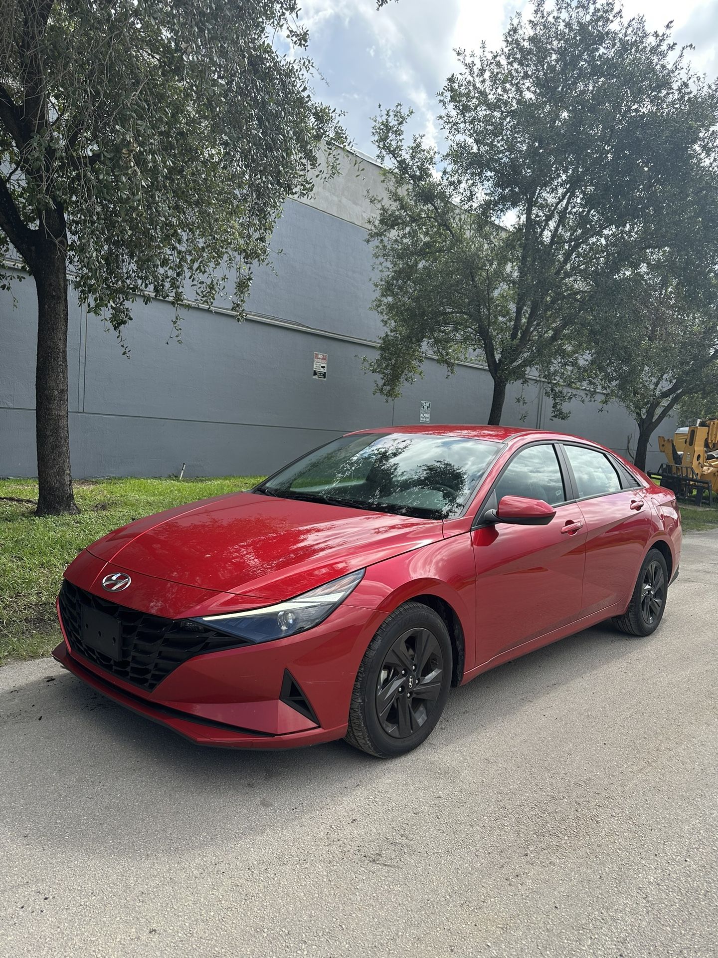 2021 Hyundai Elantra for Sale in Doral, FL - OfferUp