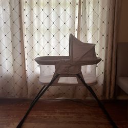 Baby Delight Bassinet 