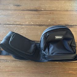 Momcozy Hip Carrier Baby/Toddler (Not Used)