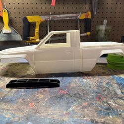 1:10 Scale RC Rock Crawler Body 