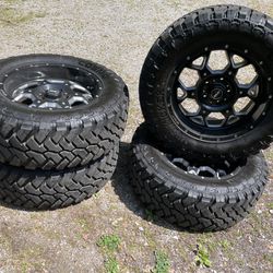 35 X 12.50 Cosmo Mud Kicker Tires And 20” BMF Wheels (5 Custom Lugs)