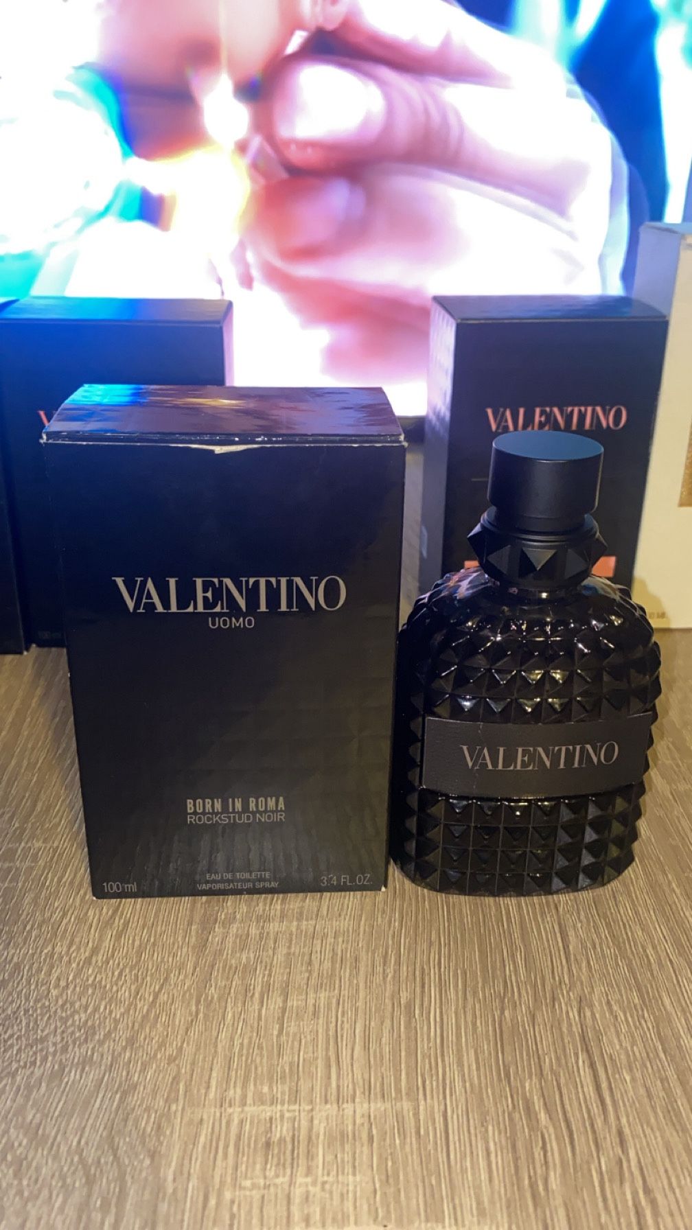 Valentino Uomo Born In Roma Rockstud Noir 