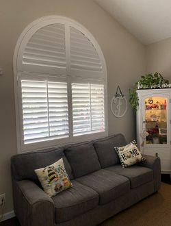 Window Shutters (FREE ESTIMATES & SAME DAY PRICING)- Wood, Plantation, Custom, Interior, Treatments, Coverings. Persianas de Madera. Se Habla Espanol.