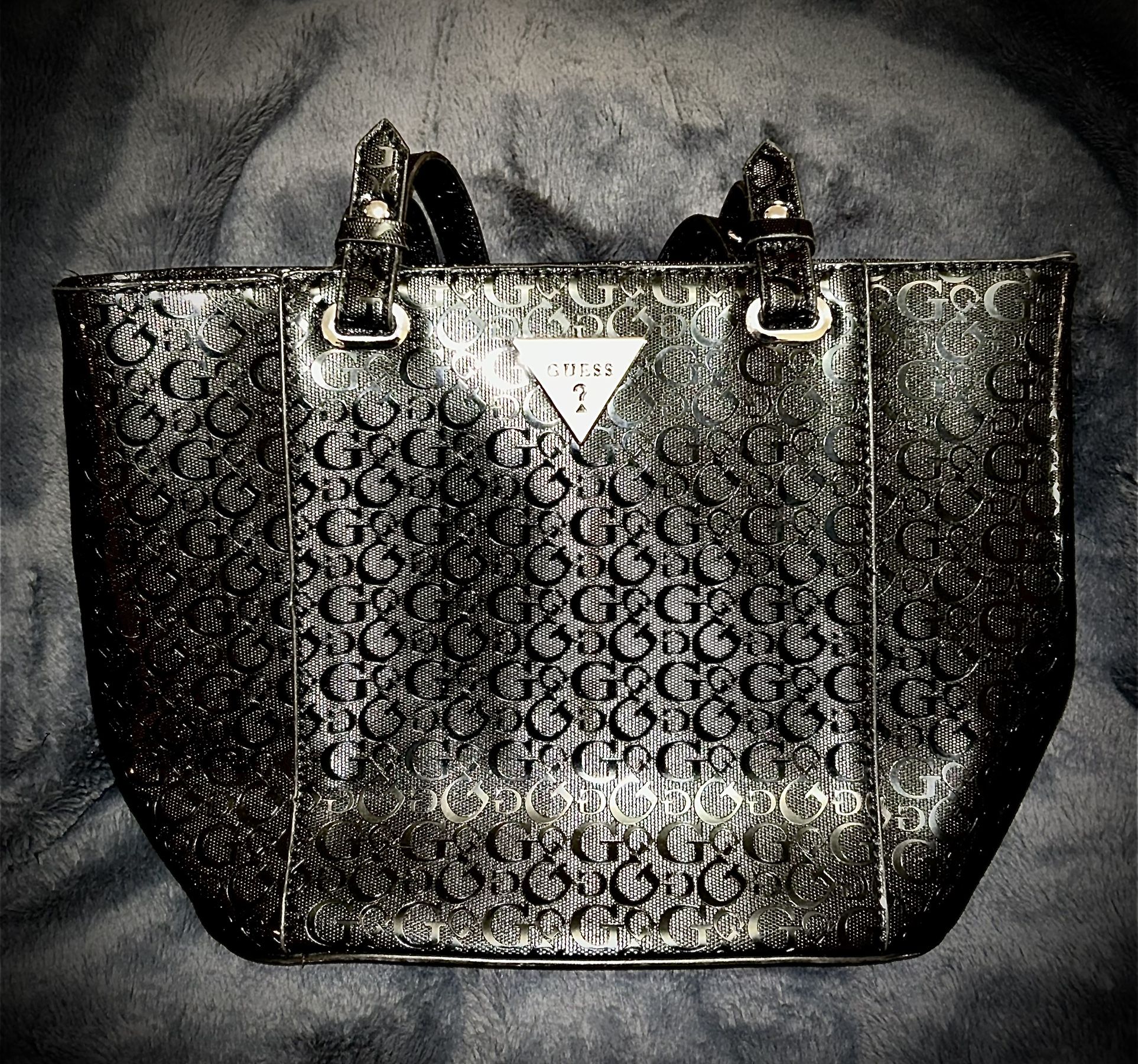 Guess Tote/Shoulder Bag