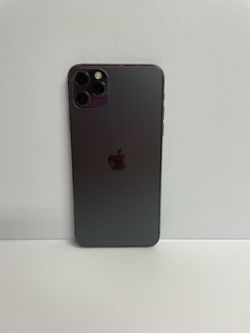iPhone 11 Pro Max - Unlocked - 64GB