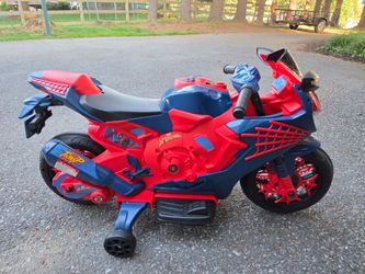 Kids Motorcycle Ride On Spiderman Design 6V Rechargeable Battery Ideal Gift