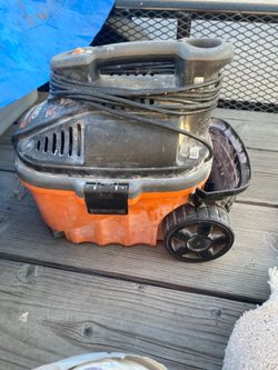 Ridgid Vacuum