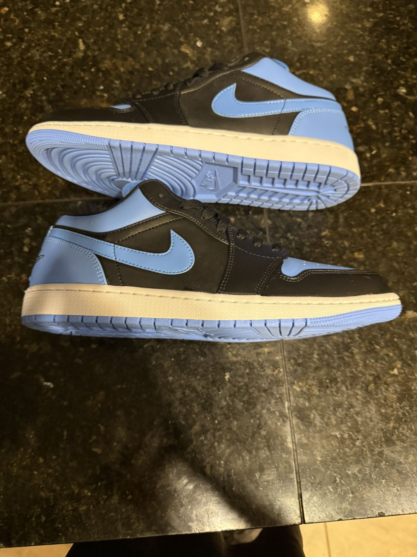Air Jordan 1 Low