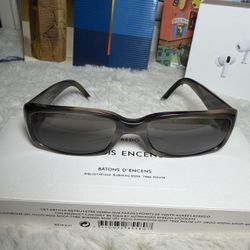 GUCCI GG 2450/S FRAMES. (Read)