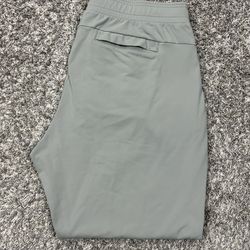 Men’s PUBLIC REC ‘Daymakers’ Green Activewear Pants - Size 38 x 28