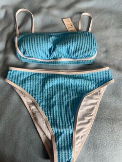 Bikinis 👙 one and two piece sets