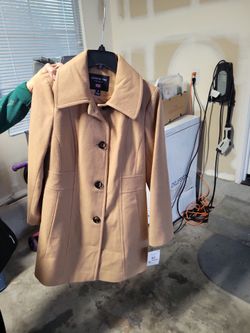 Women coat brand new from Macy's