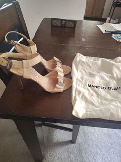 Beautiful authentic Manolo Blahnick sandals