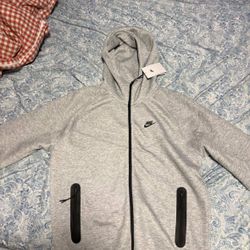 Grey Nike Tech XL