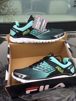 Women’s Sneakers Fila Size 11 Memory Foam New Never Used