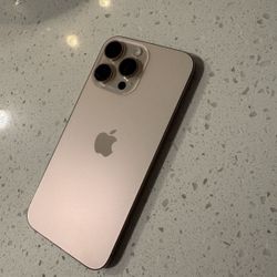 iPhone 16 Pro Max-256GB-Unlocked-Like New