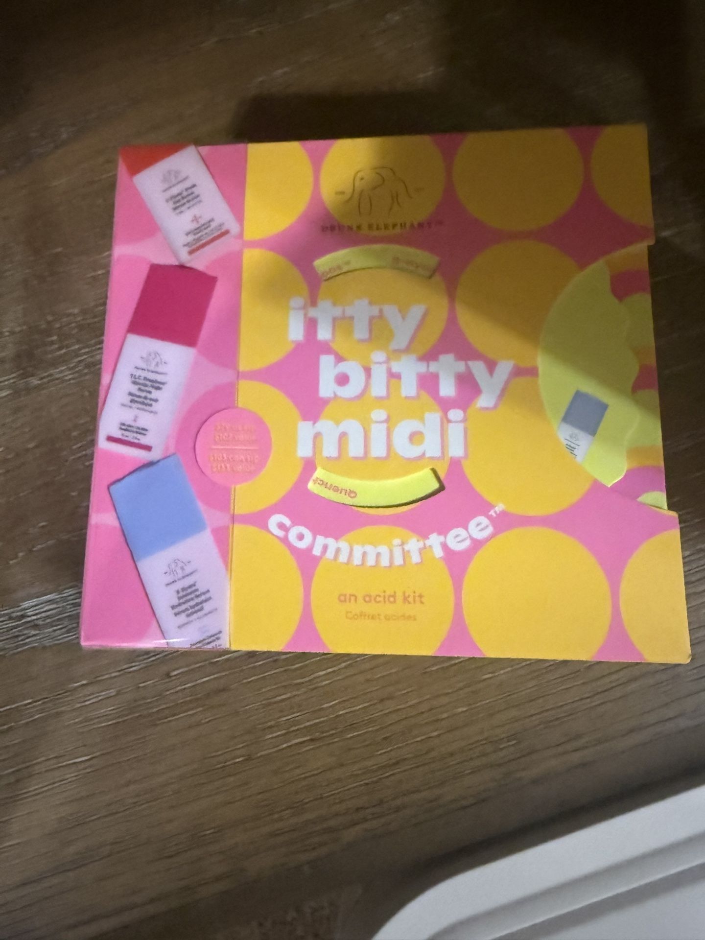 Drunk Elephant Itty Bitty Midi Committee -An Acid Kit