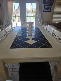 Kitchen table