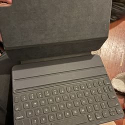 11 Inch Apple Smart Keyboard 