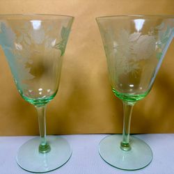 Tiffin Cherokee Rose 7” Uranium Glass Water Goblet Set of 2 - Glows!