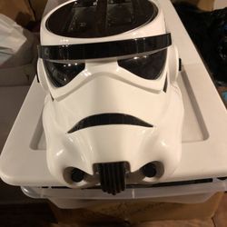 Storm trooper toaster for the Star Wars fans