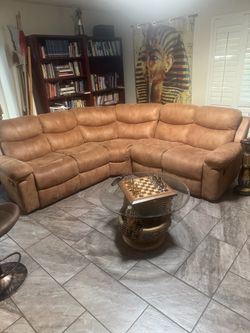 Sofa sectional/recliner