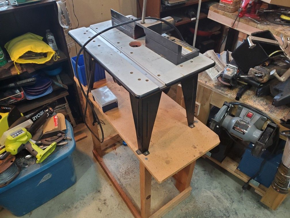 Chicago Electric Router & Table