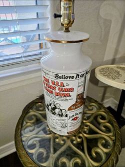 Vintage Jim Beam Ripleys Working Lamp