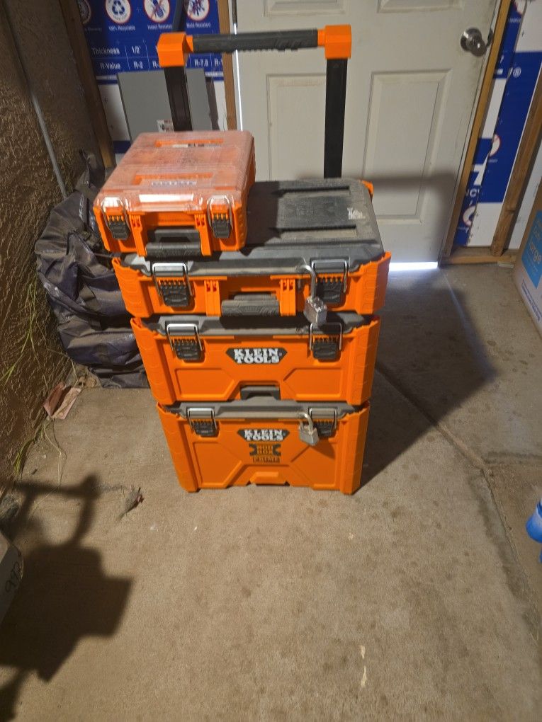Full Tool And Tool Box Set 