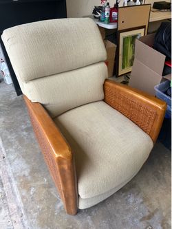 Reclining chair
