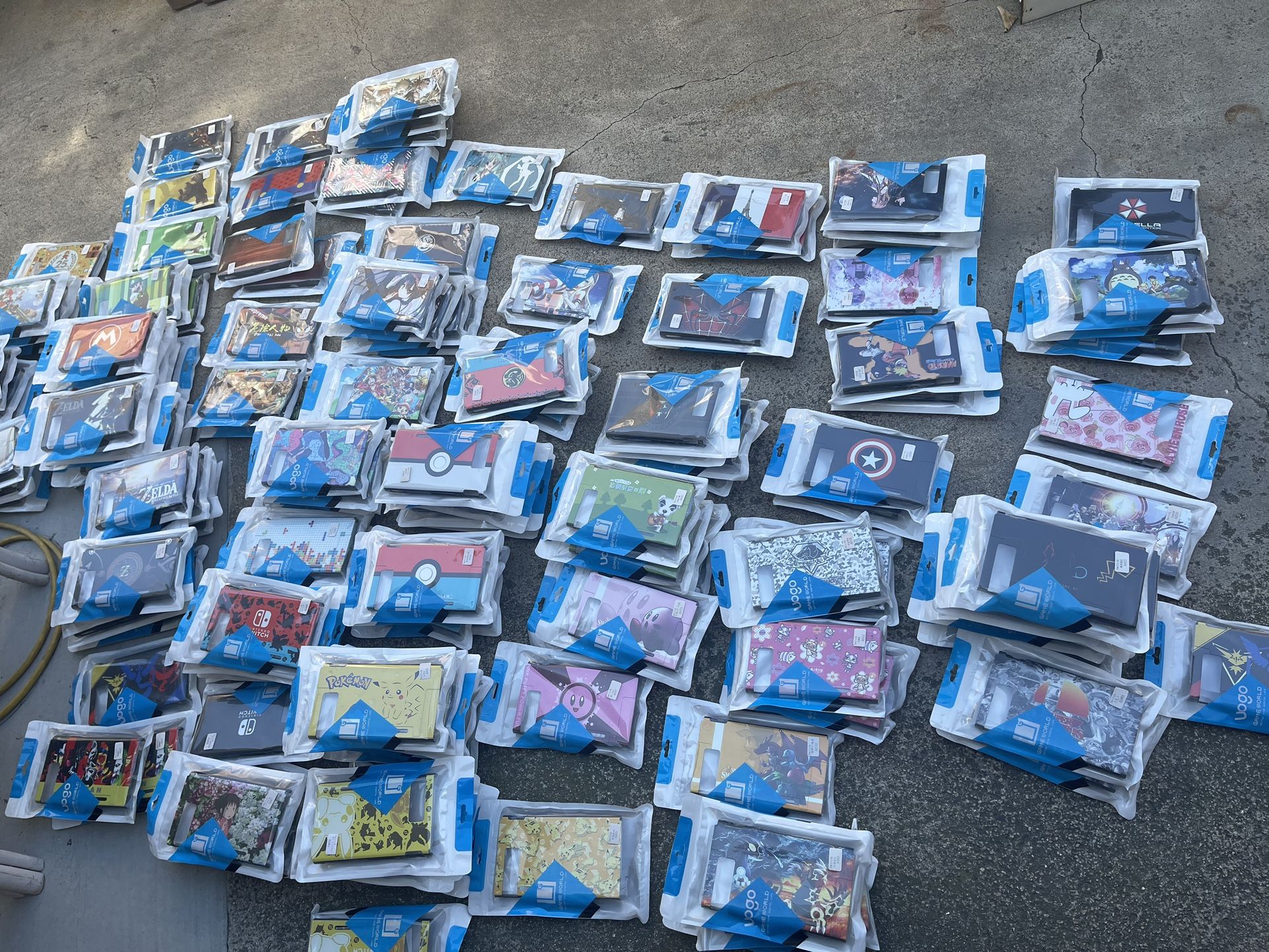 Nintendo Switch 1 / Nintendo Switch Lite Case lot