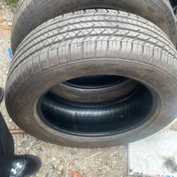 235/60R18