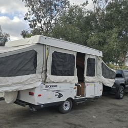 2014 Pop Up Rockwood 