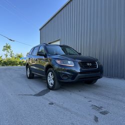2011 Hyundai Santa Fe GLS